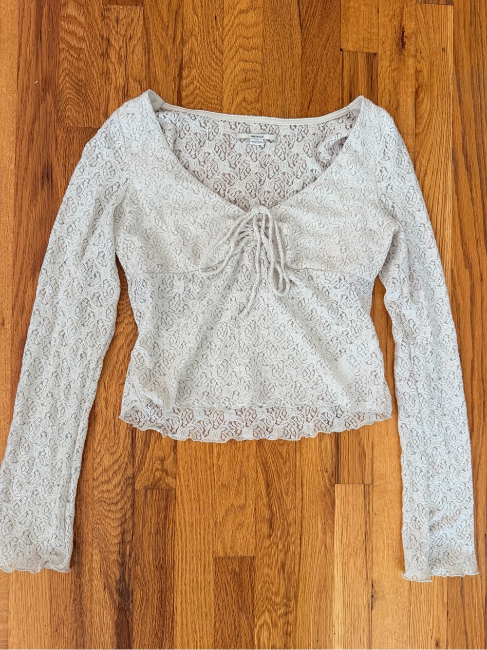 Kimchi Blue Y2K Cream Lace Long-Sleeve Cinch-Front Top